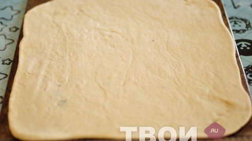 пицца с картофелем, розмарином и тимьяном