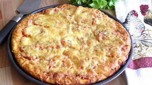 пицца с сосисками и сыром