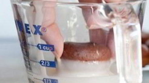 мексиканские шоколадные пончики с глазурью