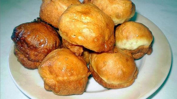 Рецепт Пончиков домашних на кефире с медом Батумские