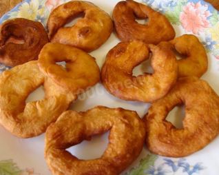 Пончики дрожжевые жареные в масле