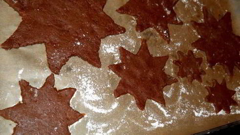 пряничная елочка яркие огни