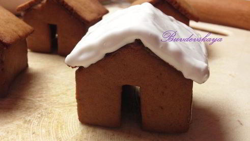 пряничный домик на кружку