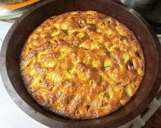 Быстрая яблочная шарлотка