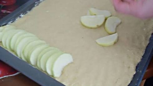 французкая шарлотка с крошками