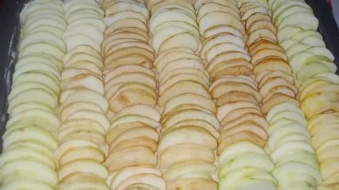 французкая шарлотка с крошками