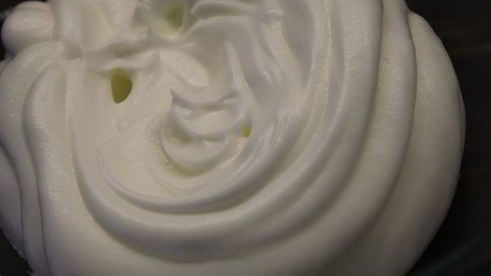 шарлотка с английским ванильным кремом