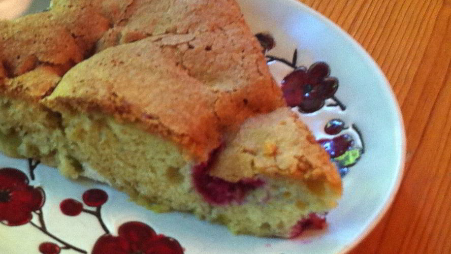 Рецепт шарлотки с ревенем