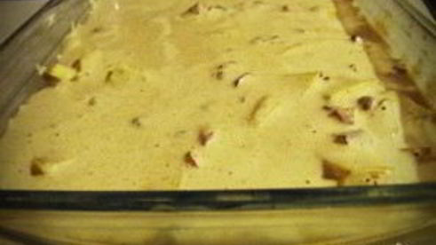 шарлотка с сухофруктами