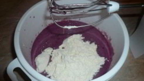 шарлотка с вареньем в мультиварке