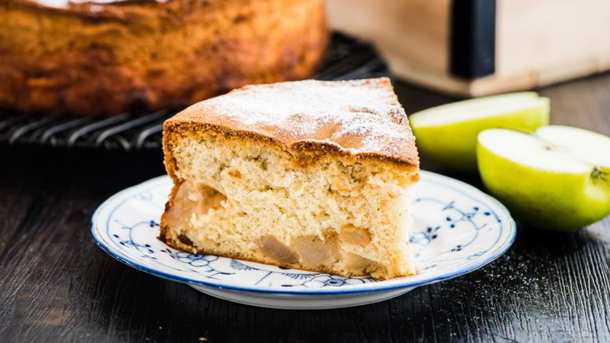 Рецепт шарлотки с яблоками и грушами