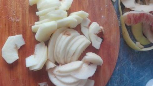 шарлотка с яблоками