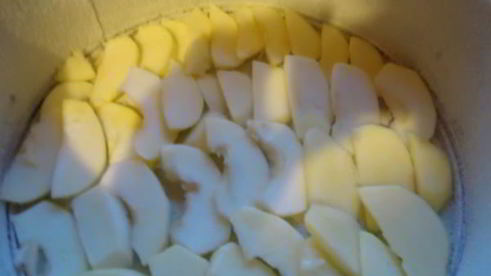 шарлотка яблочная