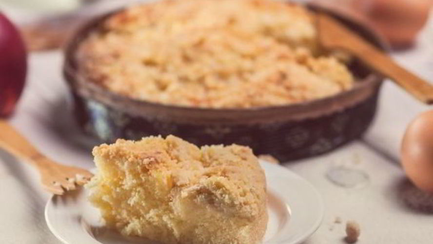 Рецепт яблочной шарлотки с майонезом