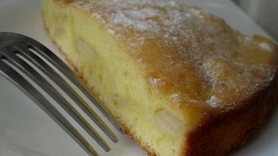 Рецепт яблочно-грушевой шарлотка