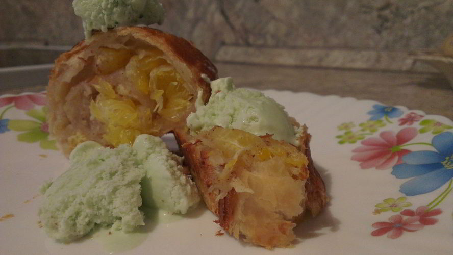 Рецепт штруделя с бананом и мандаринами