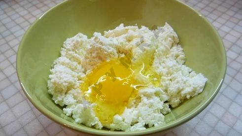 штрудель с творожной начинкой из слоеного теста