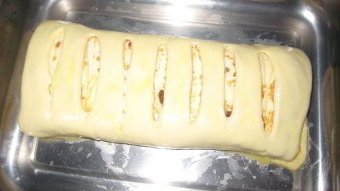 штрудель с яблоками и изюмом