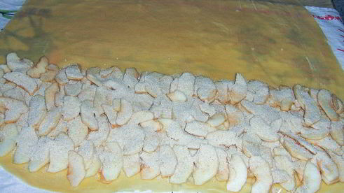 штрудель с яблоками