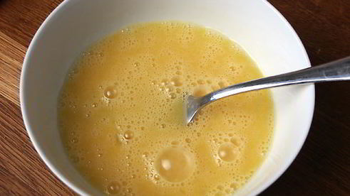 штрудель с яблоком и корицей под кремом англес