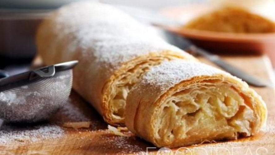 Рецепт яблочного штруделя из слоеного теста