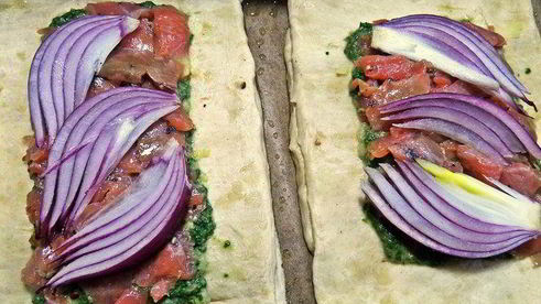 слойки с картошкой и лососем