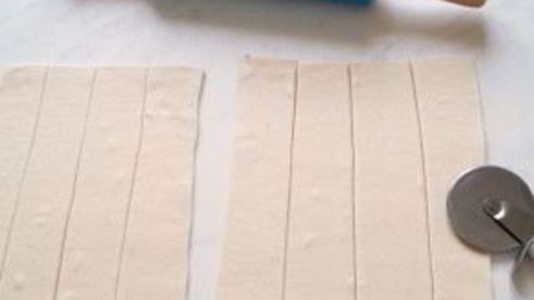 слойки с курицей