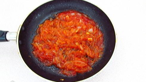 слойки с сосисками