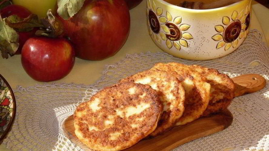 Рецепт медово-яблочных сырники