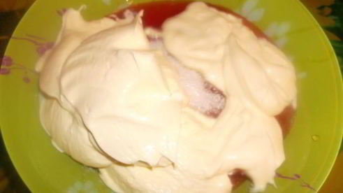 нежнейшие сырники с соусом клубника со сливками