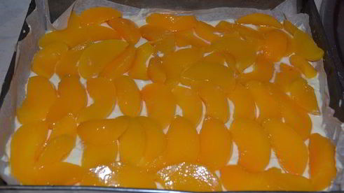 сырник с персиками