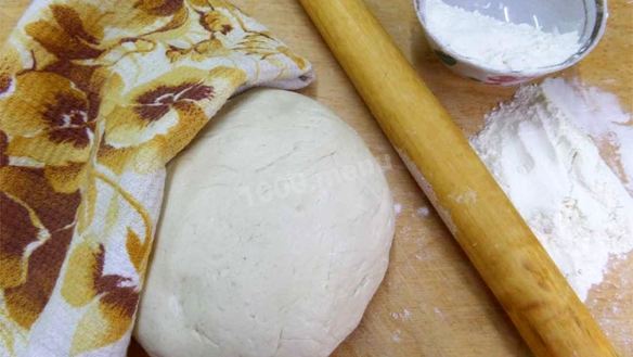 Рецепт Сдобного теста на булочки на дрожжах