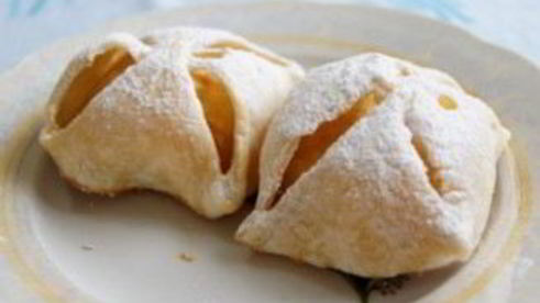 слоеное тесто с яблоками