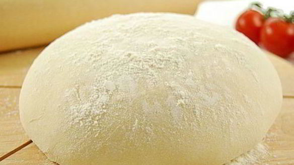 Рецепт Теста для пиццы на сухих дрожжах и оливковом масле