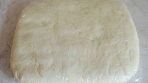 томатное слоеное тесто