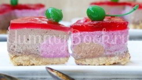 мини-торт вишнево-шоколадный баваруа