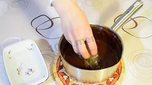 муссовый торт три шоколада на сливках