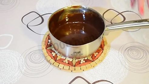 муссовый торт три шоколада на сливках