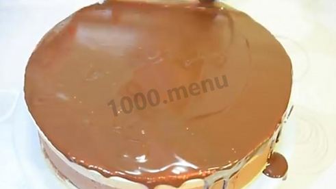 муссовый торт три шоколада на сливках