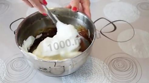 муссовый торт три шоколада на сливках