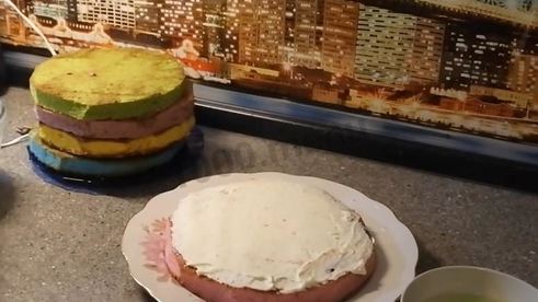 торт литл пони бисквитный из мастики