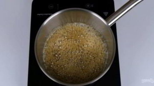 торт сникерс с соленой карамелью