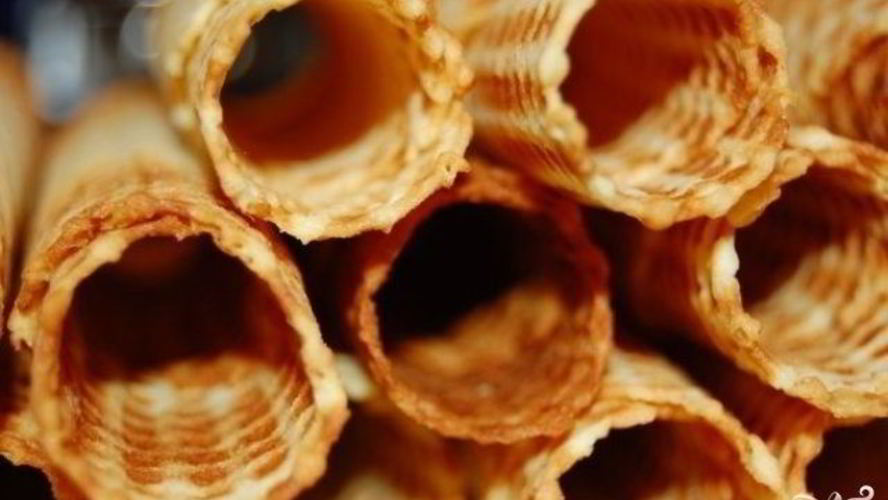 Рецепт хрустящих вафельных трубочек