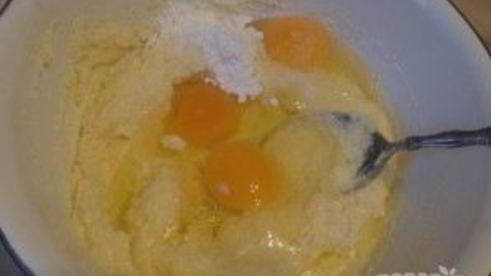 выпечка с изюмом