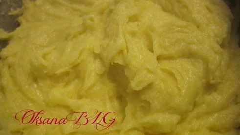 заварное пирожное с заварным кремом на белом шоколаде