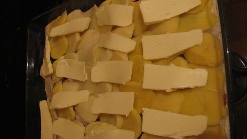 деликатная запеканка из форели и картофеля