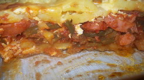 немецкая овощная запеканка с сардельками