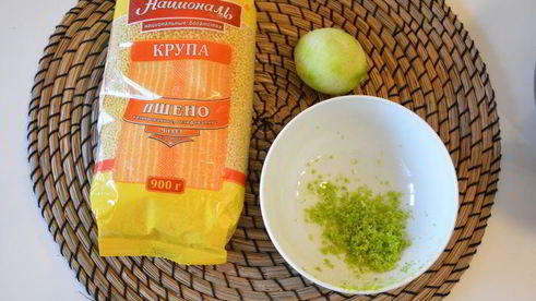 пшенная запеканка с лаймовым сиропом