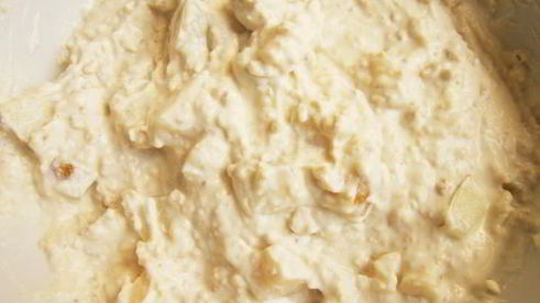 запеканка из рикотты с овсяными хлопьями и грушей