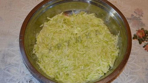 запеканка из тертых кабачков с мясным фаршем в духовке